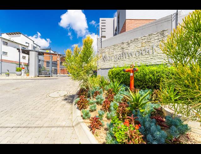 2 BEDROOM APARTMENT FOR SALE IN BARBEQUE DOWNS
